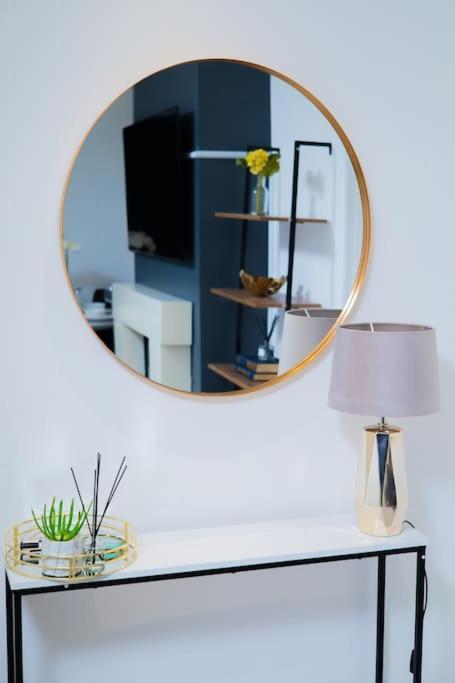 Isinmi Home - Close To Mcr City Manchester Bagian luar foto